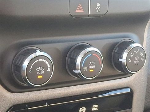 Used 2023 RAM 3500 Tradesman w/ Chrome Appearance Group image 15