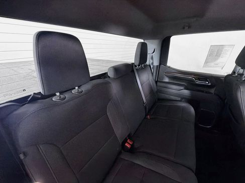 Used 2023 Chevrolet Silverado 1500 LT AWD/4WD image 27