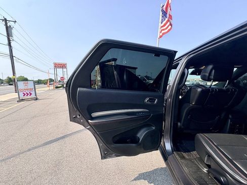 Used 2014 Dodge Durango R/T w/ Technology Group AWD/4WD image 37