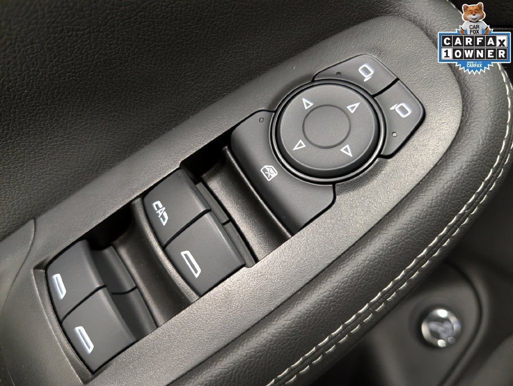 Used 2023 Buick Encore GX Select w/ Sport Touring Package AWD/4WD image 11