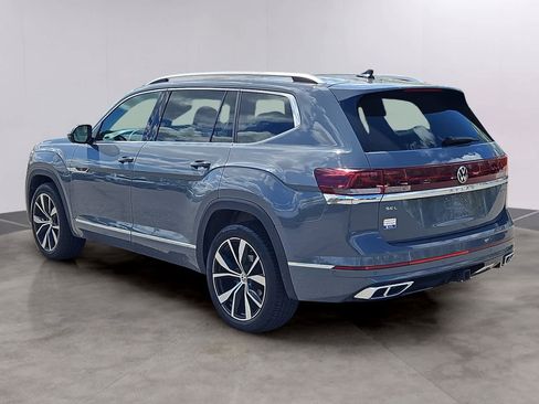 Certified 2025 Volkswagen Atlas SEL Premium R-Line AWD/4WD image 6