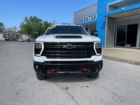 New 2026 Chevrolet Silverado 2500 LT w/ Trail Boss Package image 2