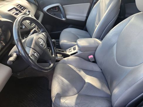 Used 2011 Toyota RAV4 Limited w/ Limited Extra Value Pkg AWD/4WD image 13