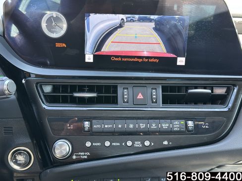Used 2023 Lexus ES 250 w/ Premium Package AWD/4WD image 23