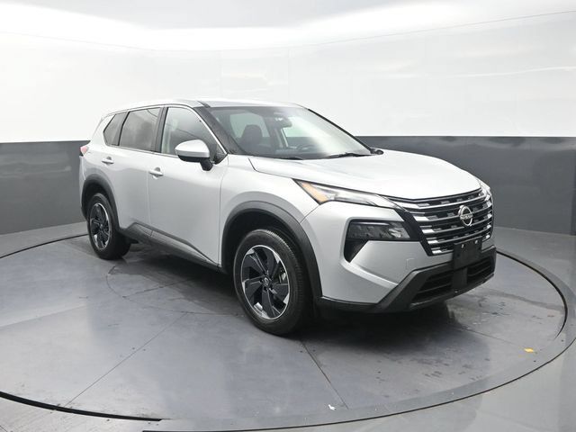 Used 2024 Nissan Rogue SV AWD/4WD image 10