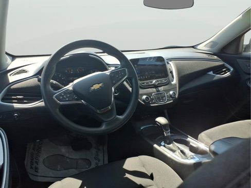 Used 2024 Chevrolet Malibu LT FWD image 10