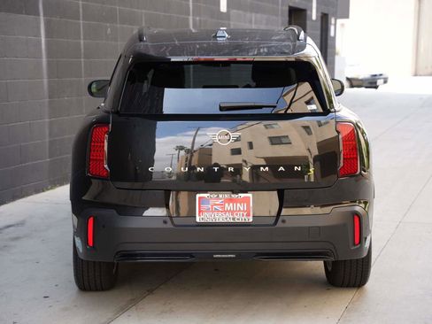 Used 2025 MINI Cooper Countryman SE w/ Comfort Package Max AWD/4WD image 4
