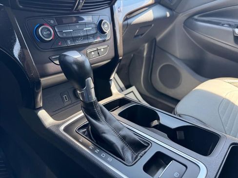 Used 2017 Ford Escape SE w/ SE Sport Appearance Package AWD/4WD image 20