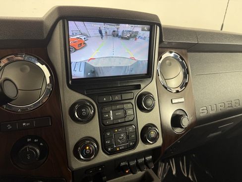 Used 2013 Ford F250 Lariat w/ Lariat Ultimate Pkg image 26