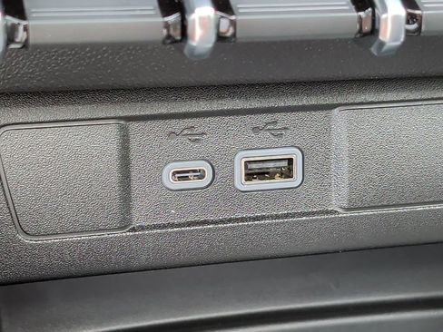 New 2026 GMC Canyon Denali AWD/4WD image 33