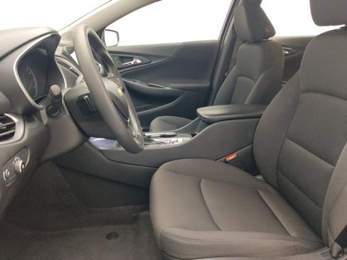 Used 2025 Chevrolet Malibu LT FWD image 17