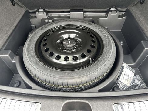 Used 2019 Cadillac XT4 Sport w/ Cold Weather Package image 83