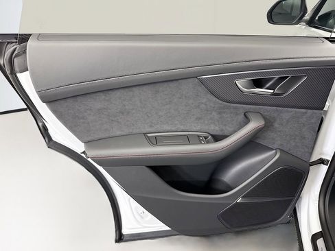 New 2026 Audi Q8 Prestige image 26