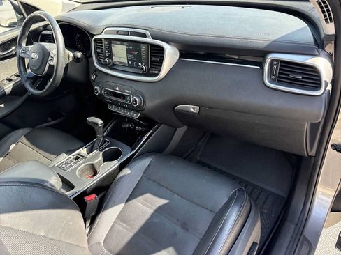 Used 2019 Kia Sorento SX w/ SX Touring Package AWD/4WD image 30