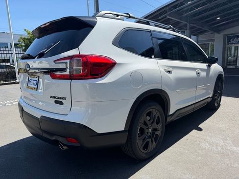 Used 2024 Subaru Ascent Onyx Edition AWD/4WD image 7
