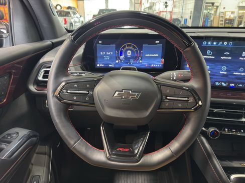 Used 2026 Chevrolet Traverse RS w/ LPO, Floor Liner Package AWD/4WD image 24