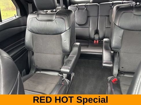 Used 2024 Ford Explorer ST w/ Equipment Group 401A AWD/4WD image 32