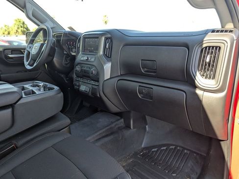 Certified 2025 Chevrolet Silverado 1500 W/T w/ Z71 Off-Road Package image 9