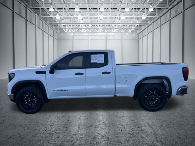 Used 2025 GMC Sierra 1500 Pro w/ Pro Value Package RWD image 2