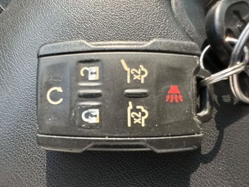 Used 2019 Chevrolet Tahoe LT AWD/4WD image 14