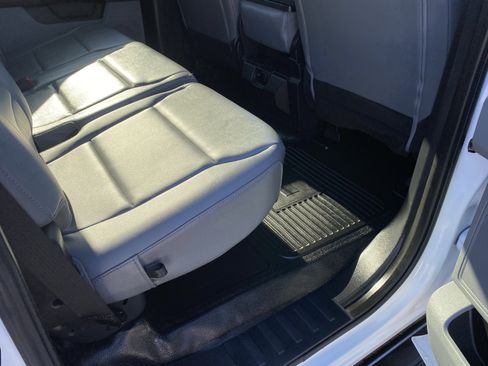 Used 2024 Ford F350 XL w/ XL Chrome Package image 12