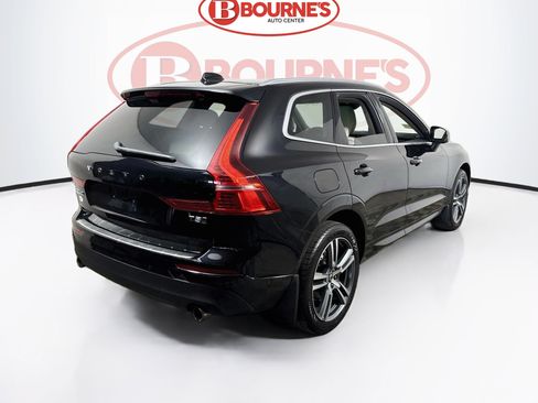 Used 2019 Volvo XC60 T5 Momentum w/ Premium Package AWD/4WD image 11