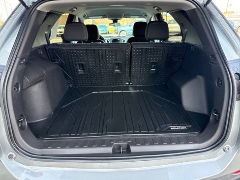 Used 2024 Chevrolet Equinox LS w/ LS Convenience Package image 25