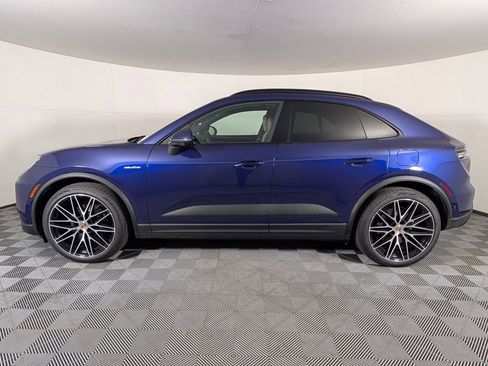 New 2026 Porsche Macan 4 Electric image 2