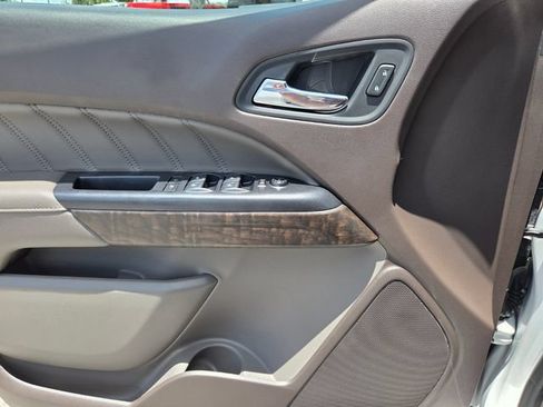 Used 2021 GMC Canyon Denali RWD image 21