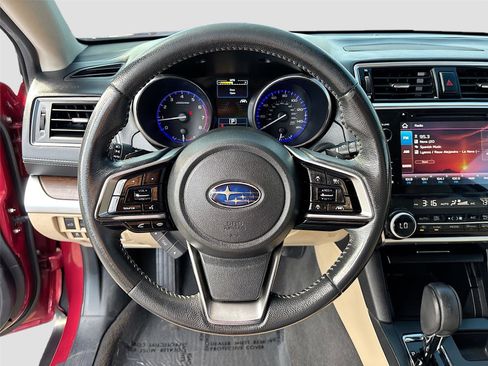 Used 2019 Subaru Outback 2.5i Limited image 11