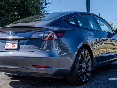 Used 2023 Tesla Model 3 Performance image 26