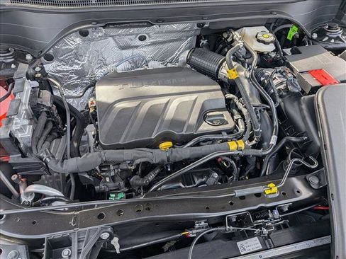 New 2026 Chevrolet Trax LT w/ Sunroof Package image 16