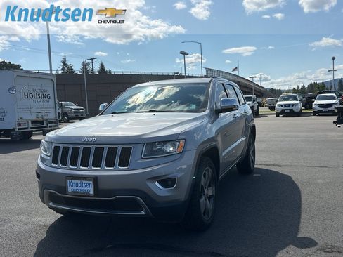 Used 2016 Jeep Grand Cherokee Limited AWD/4WD image 3