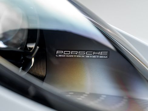 Used 2022 Porsche 911 Turbo S AWD/4WD image 24
