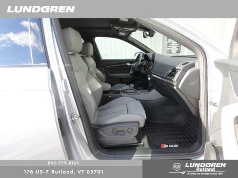 Used 2023 Audi SQ5 Premium Plus w/ Premium Plus Package image 9