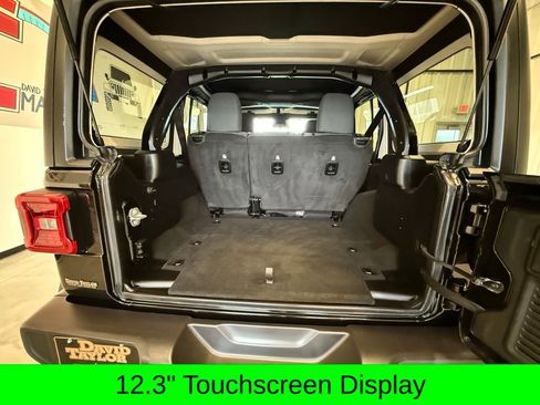 Used 2024 Jeep Wrangler Unlimited Rubicon w/ Convenience Group image 10