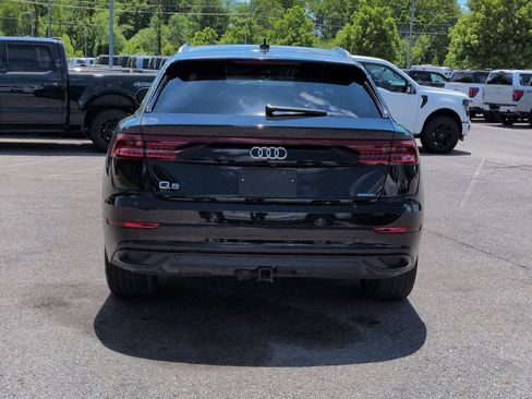 Used 2019 Audi Q8 Premium w/ Convenience Package AWD/4WD image 7