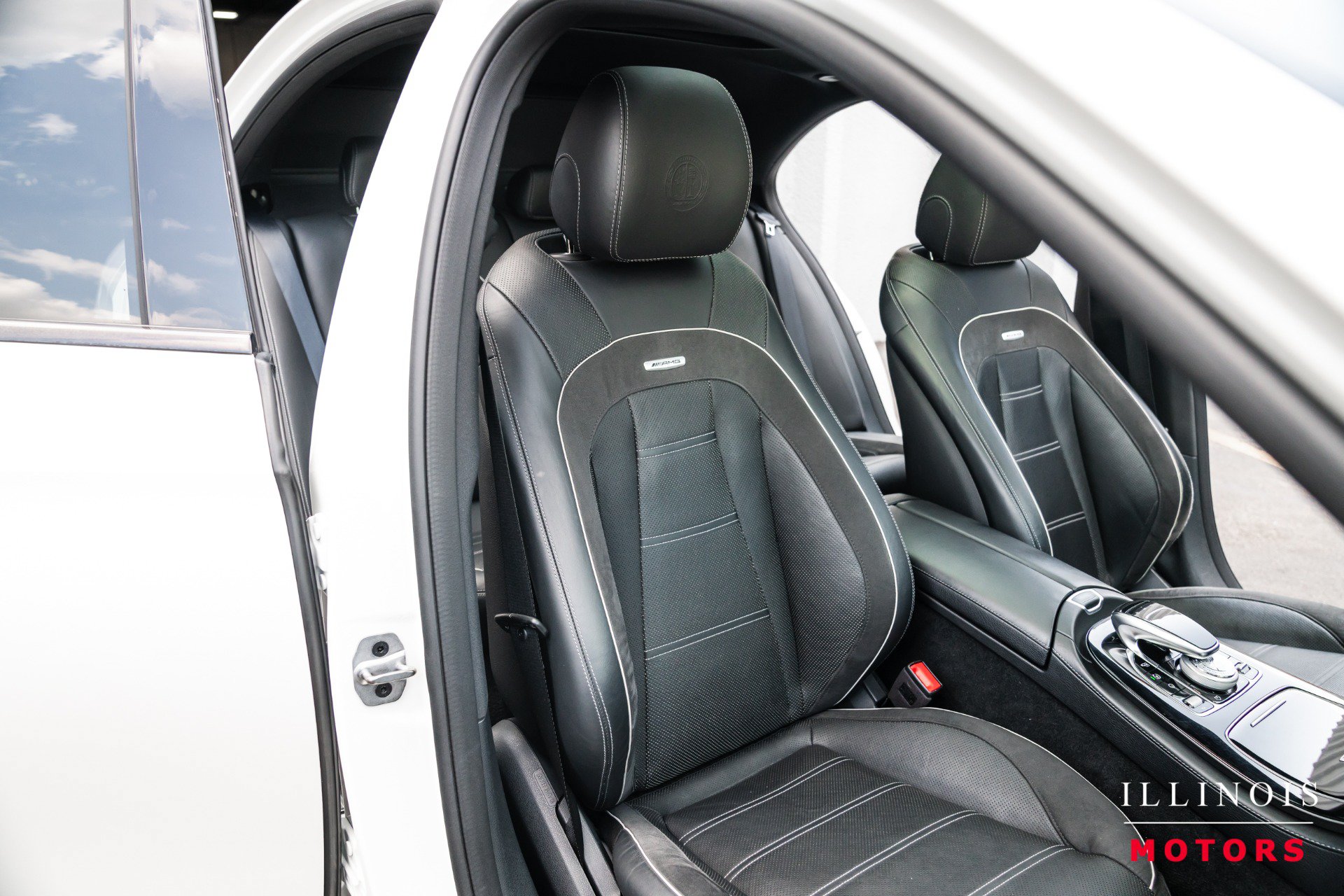 Used 2018 Mercedes-Benz E 63 AMG S image 29