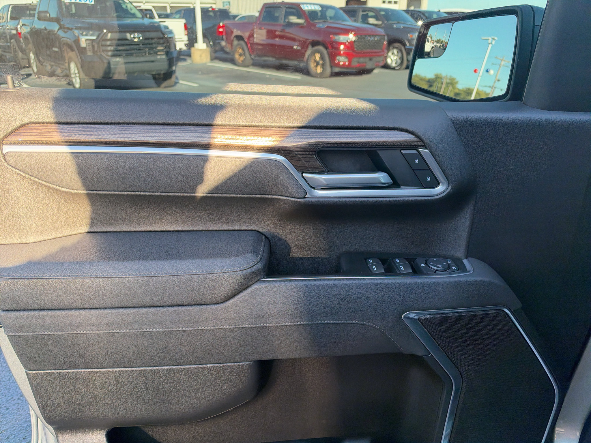 Used 2026 Chevrolet Silverado 1500 RST w/ RST Select Package AWD/4WD image 24