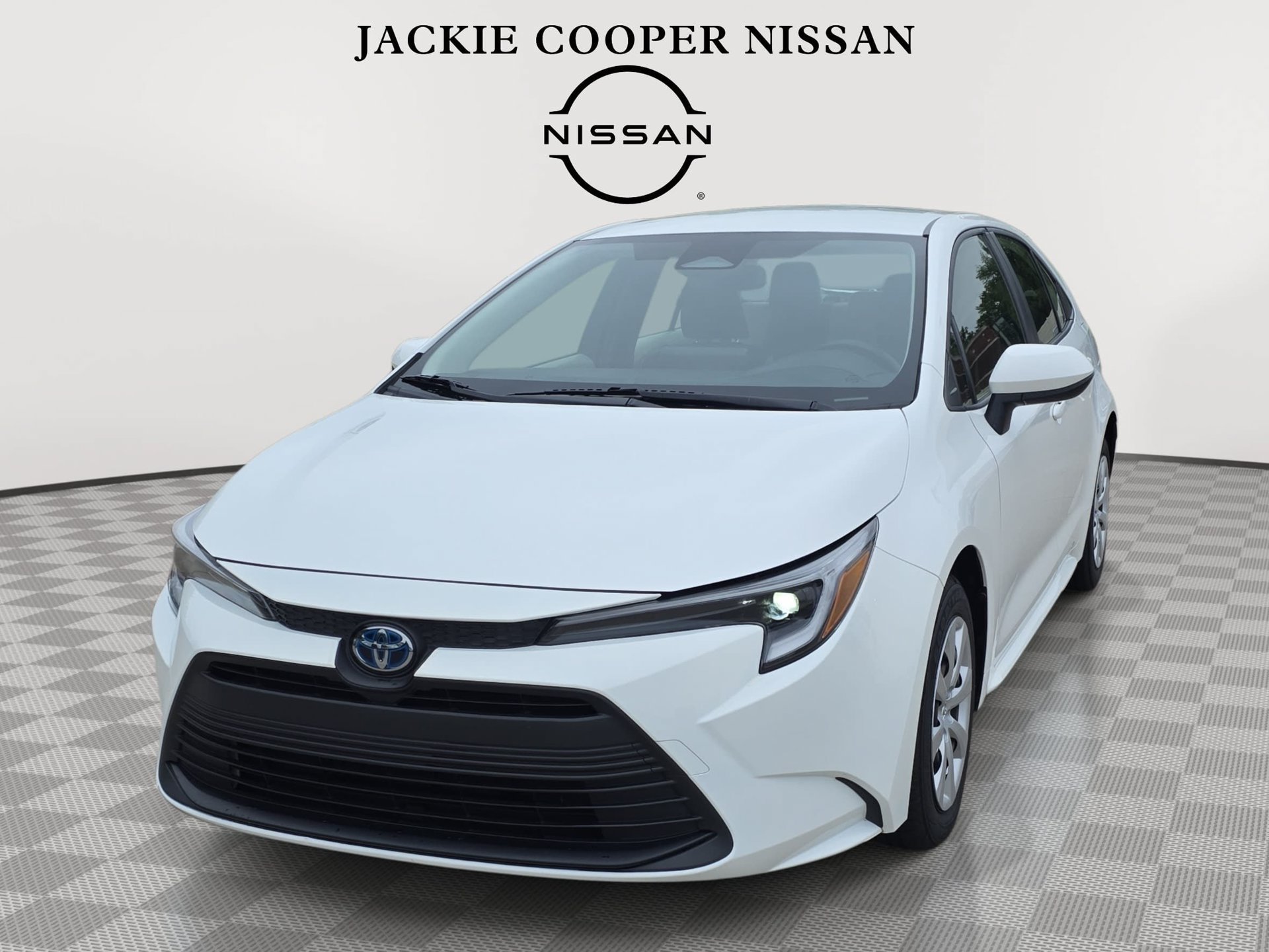 Used 2023 Toyota Corolla LE FWD image 1
