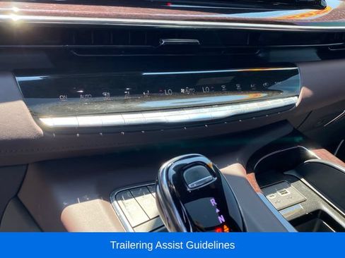 Used 2024 Cadillac Escalade Premium Luxury Platinum w/ Heavy-Duty Trailer Package AWD/4WD image 13