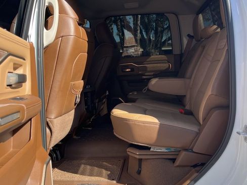 Used 2024 RAM 2500 Limited w/ Safety Group image 21