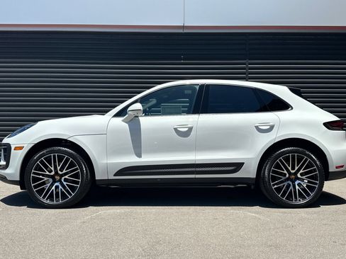 New 2026 Porsche Macan AWD/4WD image 2