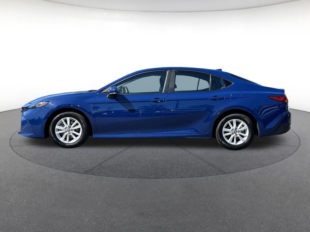 Used 2025 Toyota Camry LE FWD image 2