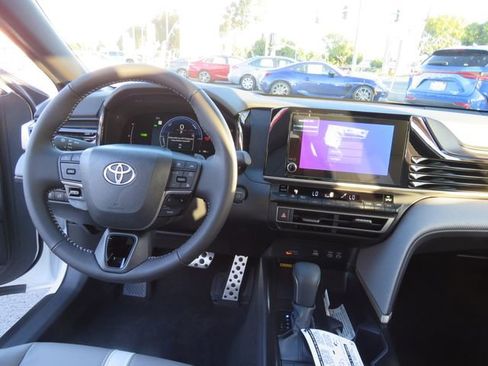 Certified 2026 Toyota Camry SE image 20
