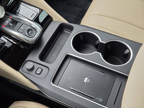 Certified 2025 Acura MDX w/ Technology Package image 20