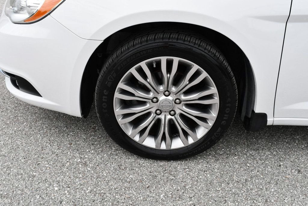 Used 2012 Chrysler 200 Limited FWD image 71