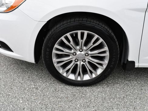 Used 2012 Chrysler 200 Limited FWD image 71