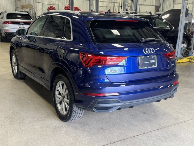 Certified 2023 Audi Q3 2.0T Premium w/ Convenience Package AWD/4WD image 7
