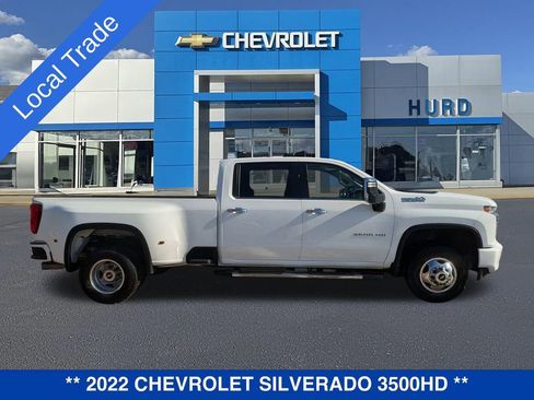 Used 2022 Chevrolet Silverado 3500 High Country w/ Safety Package II image 3